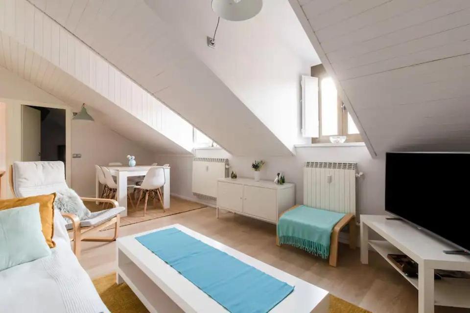 Precioso Atico Duplex En Vielha Para 6 Pax Buitenkant foto